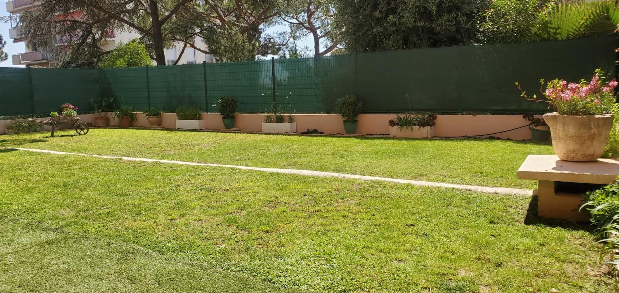 Superbe Rez De Jardin Dans Residence Au Calme Nice Exterior photo